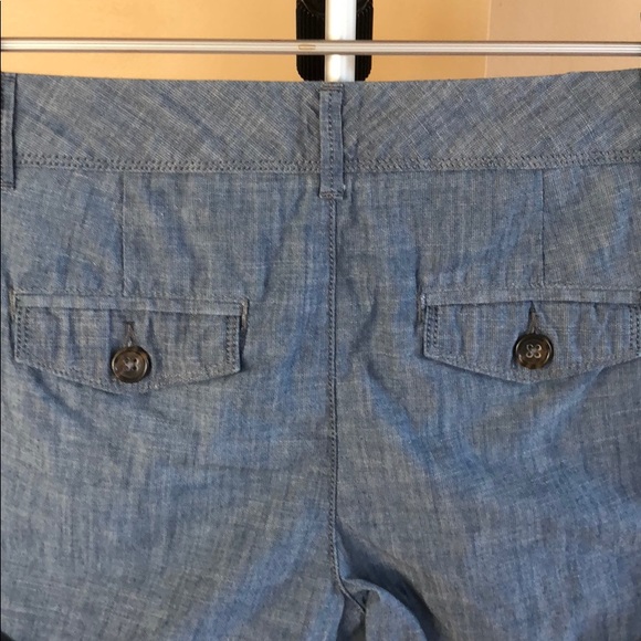 Light weight denim shorts - Picture 4 of 5